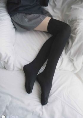 不穿内裤的女教师